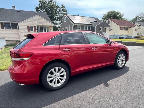 2013 Toyota Venza LE
