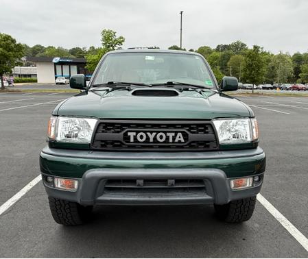 Green 1999 Toyota 4Runner SR5 4WD