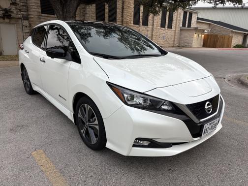 2018 Nissan Leaf SL