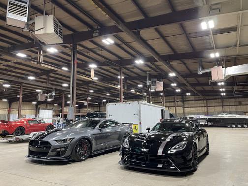 2017 Dodge Viper GTC