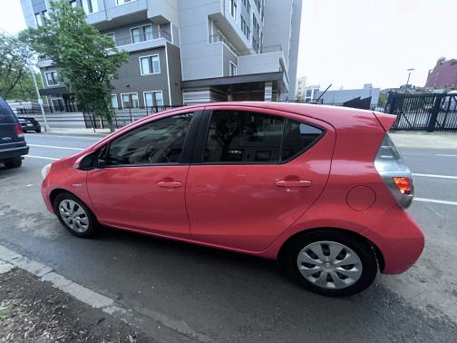 2013 Toyota Prius c Two