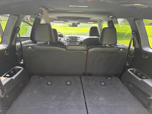 Black 2022 Honda Pilot TrailSport
