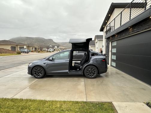 2023 Tesla Model X Plaid
