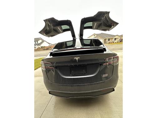 2023 Tesla Model X Plaid
