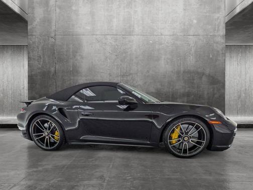 2021 Porsche 911 Turbo S