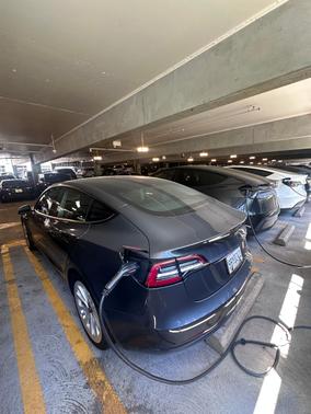 Gray 2022 Tesla Model 3 Base