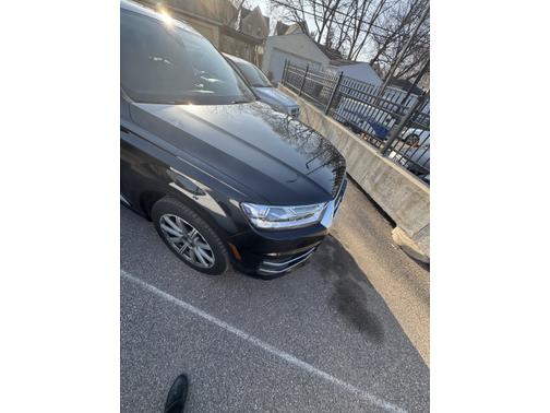 2019 Audi Q7 45 Premium