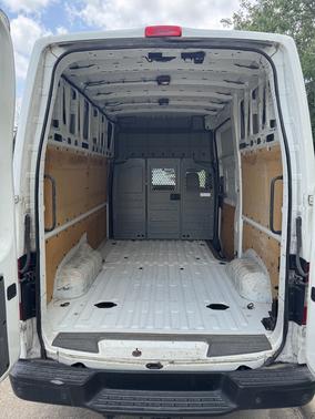 2015 Nissan NV Cargo NV2500 HD SV V8