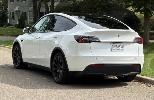 White 2021 Tesla Model Y Long Range