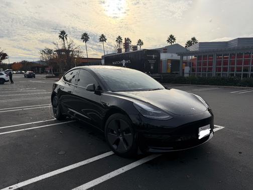 2023 Tesla Model 3 Base