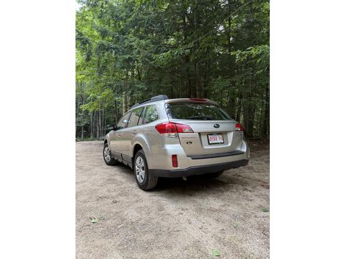 2014 Subaru Outback 2.5i