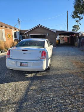 2013 Chrysler 300C Luxury Series