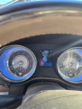 2013 Chrysler 300C Luxury Series