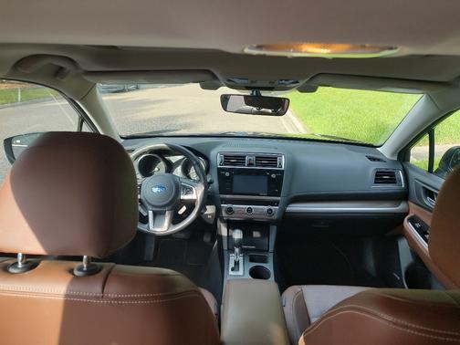 Brown 2017 Subaru Outback 3.6R Touring