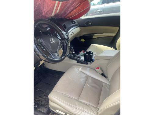 2015 Acura ILX 2.0L w/Premium Package