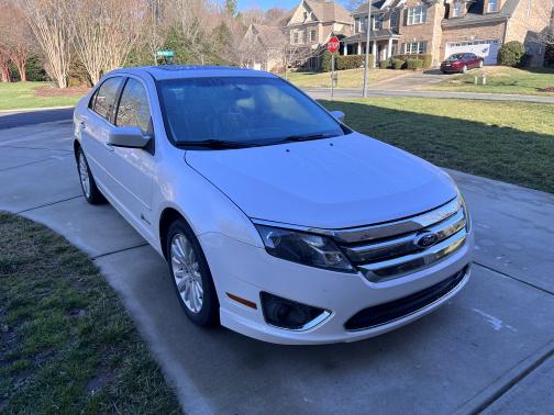 2010 Ford Fusion Hybrid Base