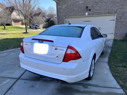2010 Ford Fusion Hybrid Base