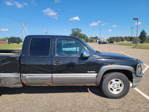 2000 Chevrolet Silverado 1500 LS Extended Cab