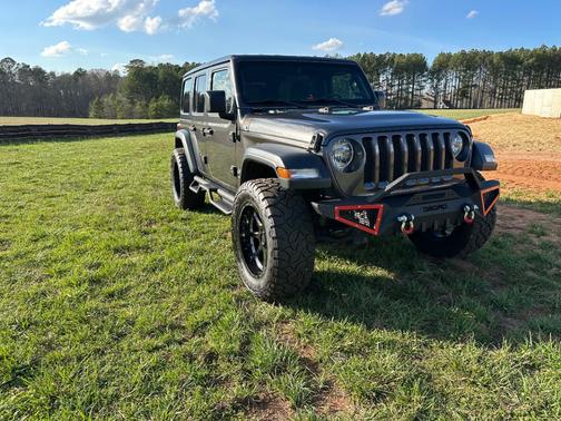 Gray 2019 Jeep Wrangler Unlimited Sport S