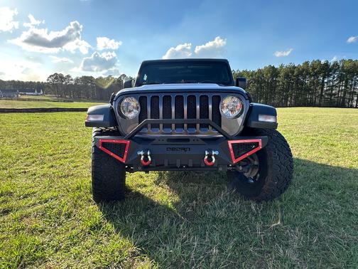 Gray 2019 Jeep Wrangler Unlimited Sport S