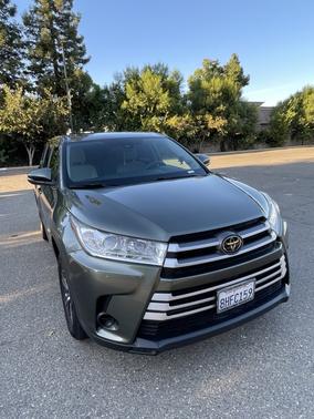 2018 Toyota Highlander LE