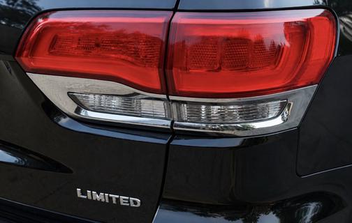 Black 2017 Jeep Grand Cherokee Limited
