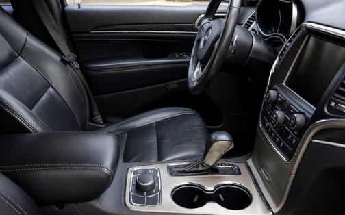 Black 2017 Jeep Grand Cherokee Limited