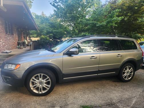 2016 Volvo XC70 T5 Premier