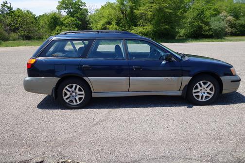Blue 2002 Subaru Outback Base