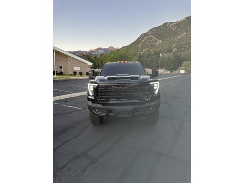 2024 GMC Sierra 2500 AT4X