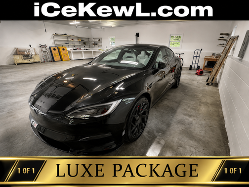 Black 2026 Tesla Model S Plaid