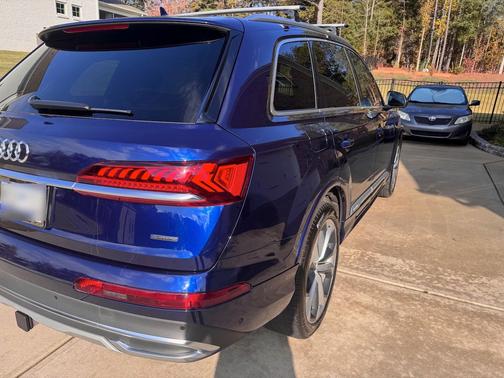 2021 Audi Q7 55 Premium Plus