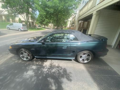 1998 Ford Mustang GT