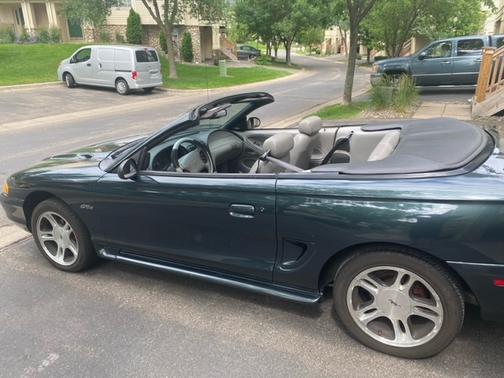 1998 Ford Mustang GT