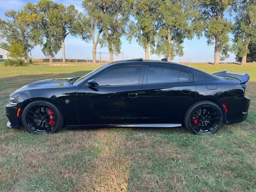 2017 Dodge Charger SRT Hellcat