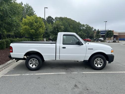 White 2011 Ford Ranger XL