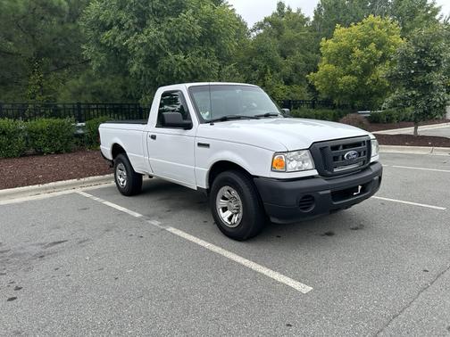 White 2011 Ford Ranger XL