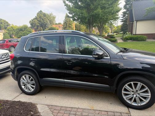 2016 Volkswagen Tiguan SE