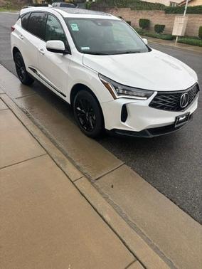 White 2025 Acura RDX Base