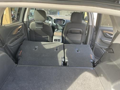 Gray 2020 GMC Terrain SLE