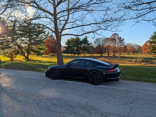 2016 Porsche 911 911 Carrera Black Edition
