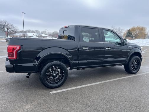 2017 Ford F-150 Platinum