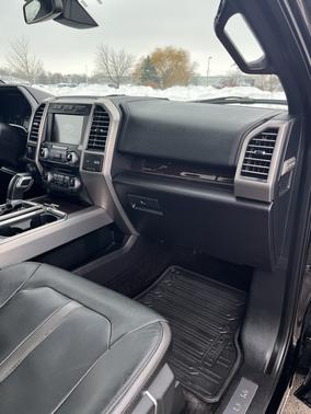 2017 Ford F-150 Platinum