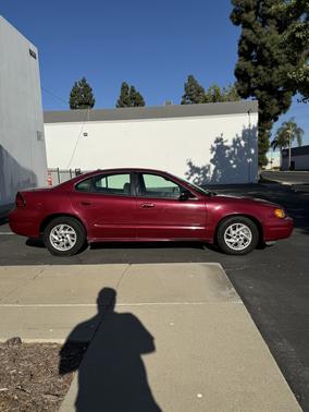 2004 Pontiac Grand Am SE 1