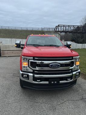 Red 2022 Ford F-250 XLT