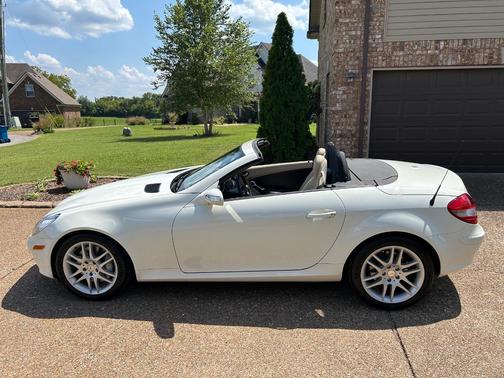 White 2007 Mercedes-Benz SLK-Class SLK350 Roadster