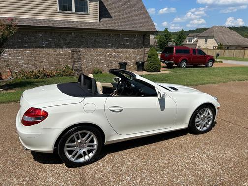 White 2007 Mercedes-Benz SLK-Class SLK350 Roadster