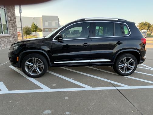 2017 Volkswagen Tiguan 2.0T Sport