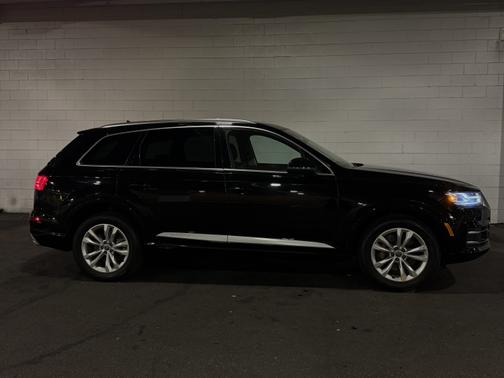 2017 Audi Q7 3.0T Premium Plus