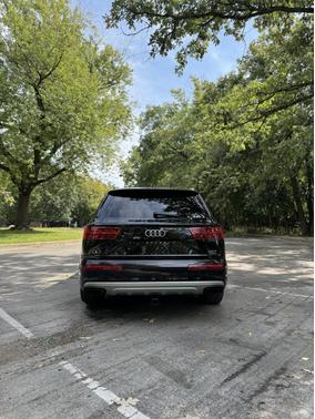 2017 Audi Q7 3.0T Premium Plus
